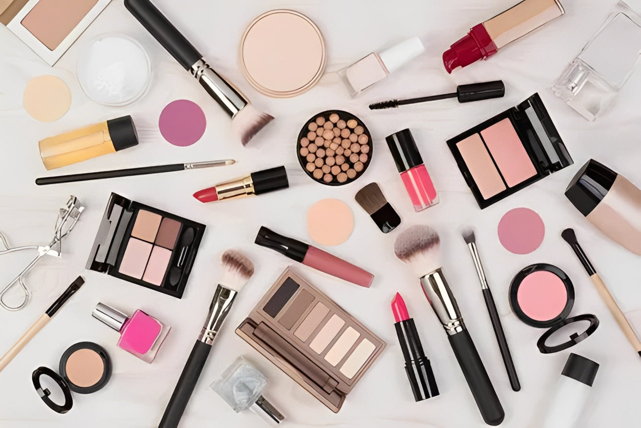 MAKEUP